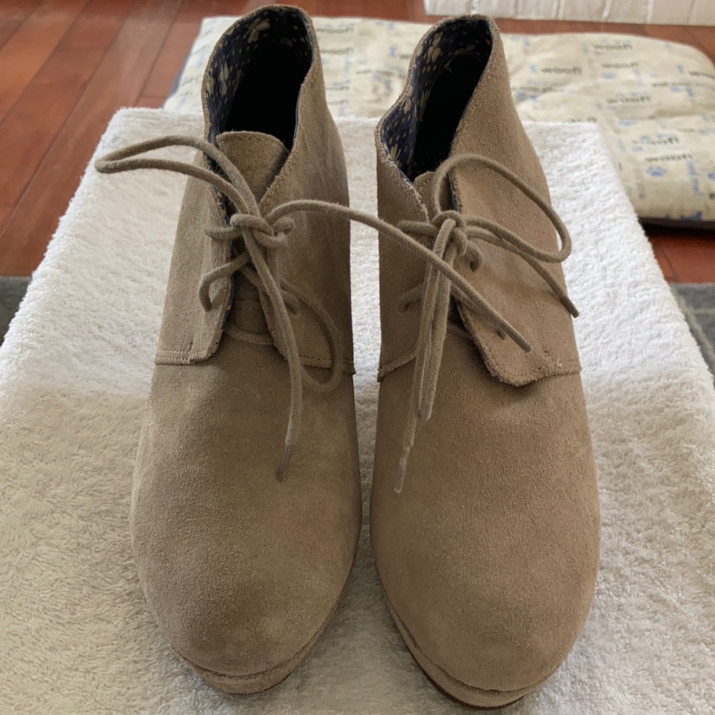 Lucky Brand Booties Size 9